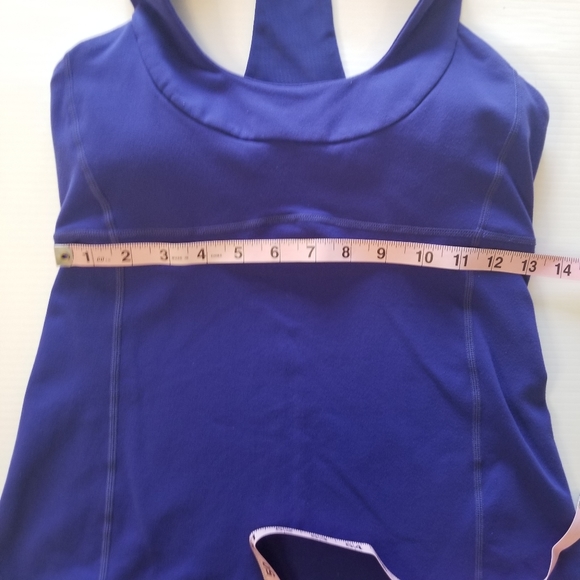 Y2K Lululemon Tank - Picture 5 of 7